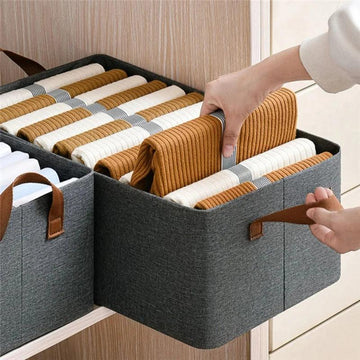 Caixa organizadora de Roupas